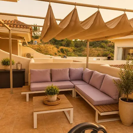 شقة Aloha Hill Club Premium In - Pools, Restaurant, Gym, Wlan, Garage